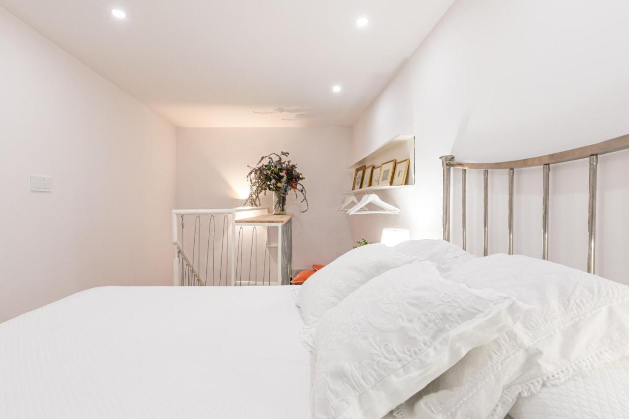 Loft Duplex Sevilla Wall Εξωτερικό φωτογραφία